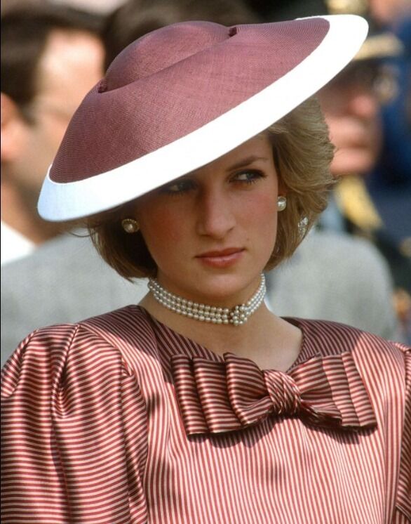 Princess Diana never-before-seen photographs