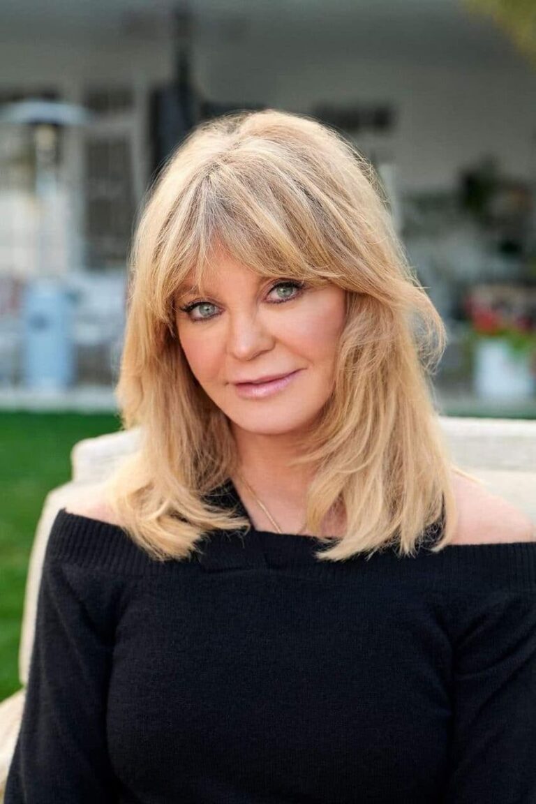 Embracing Natural Beauty: Goldie Hawn Shines Without Makeup