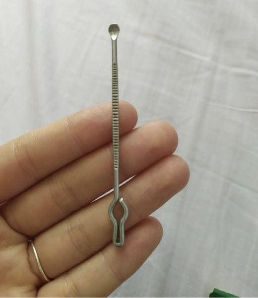 Very small metal spoon found in a sewing box. WHAT IS IT? It’s so tiny, I can’t wrap my head around how to use it. Check the comments…👇 👇 👇