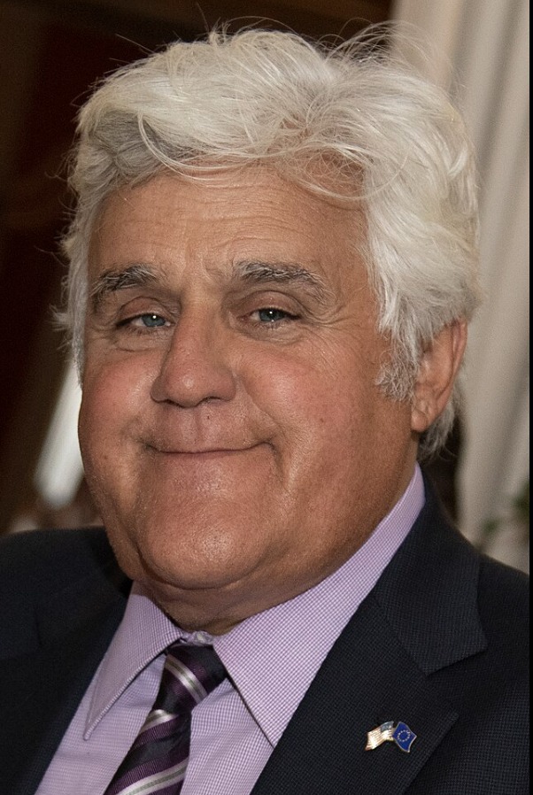 Jay Leno has always made us laugh, but his latest announcement is no joking matter. 🖤 It’s a heart-wrenching moment for fans around the globe. Discover what’s happening in the first comment. 👇