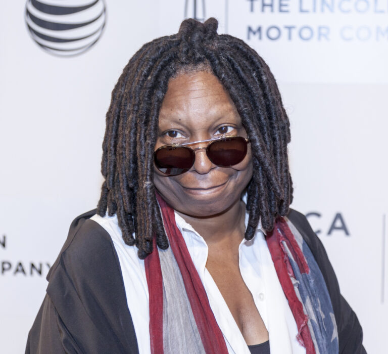 You think you know Whoopi Goldberg, but she just dropped a truth bomb about her sexuality that has everyone talking! What’s everyone saying? Find out in the full story below 👇