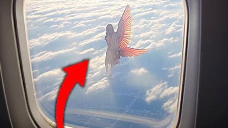 Passenger Caught A Moment That Can’t Go Unnoticed.. 😨 The video in the first Commnt will Shock you! 👇