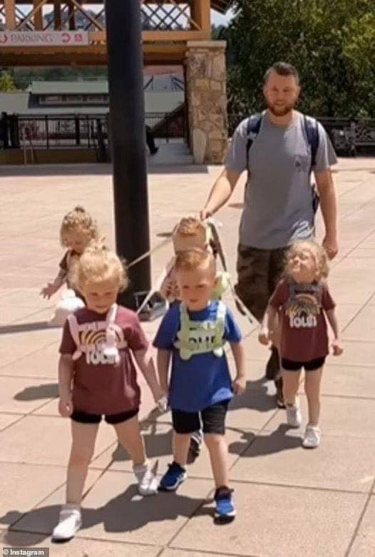 They are humans, not DOGS’: Father-of-five sparks furious debate after using a ‘LEASH’ to take his five-year-old quintuplets for a walk – but he insists it allows them to ‘do fun stuff without being stressed’. Full Story  and video in the comments 👇